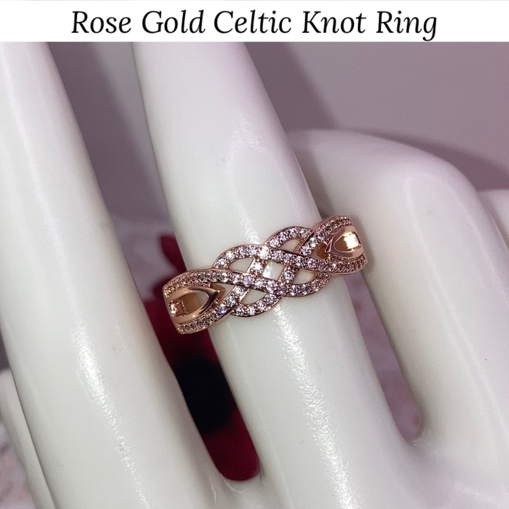 Amanda Blu Celtic Knot Rose Gold Ring